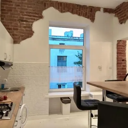 Fabryczna Centrum Loft-style - 24 Hour Check-in Lodz